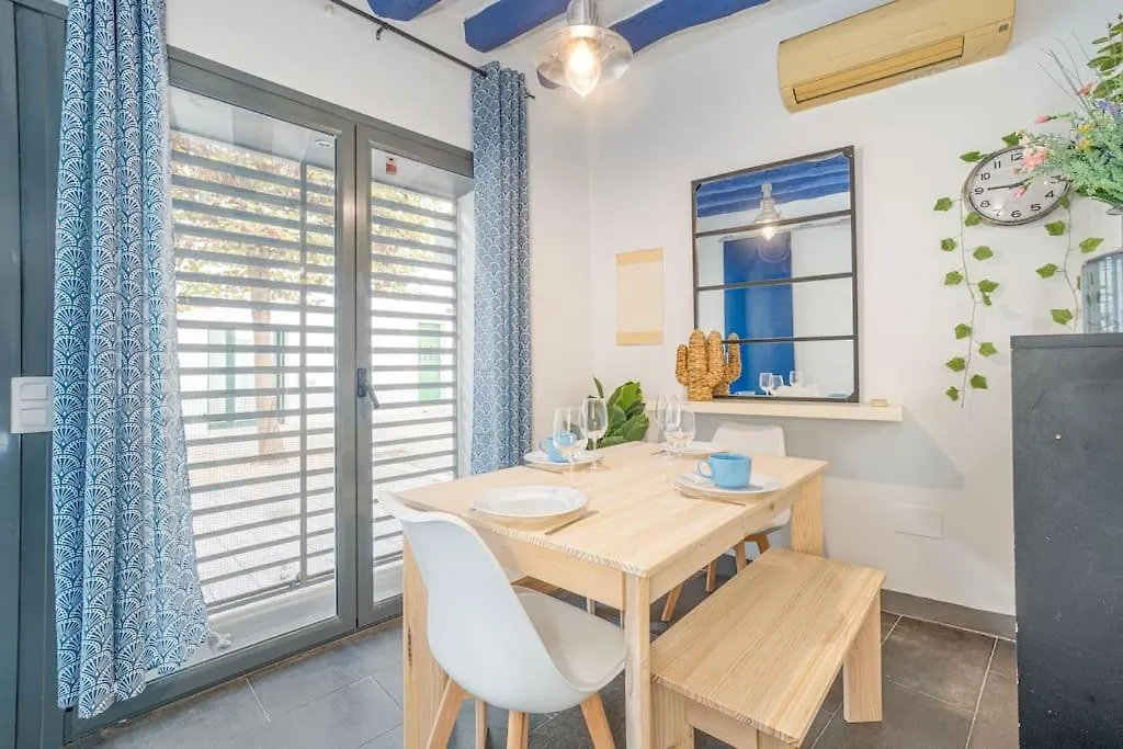 Holiday home Can Quico-Casa Con Encanto En El Centro, Junto A La Bahia, Parking Publico Proximo Roses